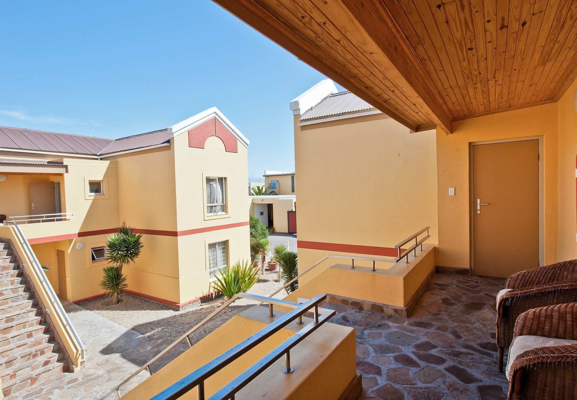 Protea Hotel By Marriott Walvis Bay Indongo Exterior foto